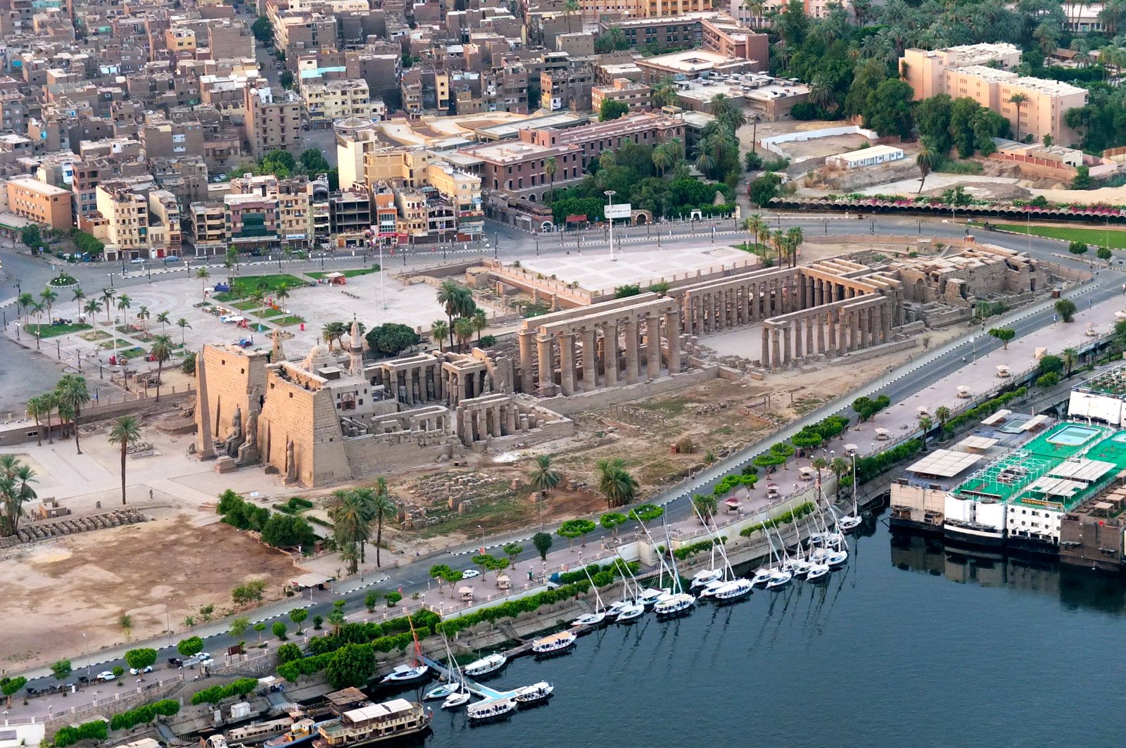 Private Luxor Day Tour from Sharm by Flight