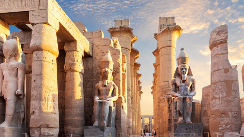luxor at night